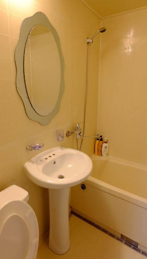Casa Mini Hotel Кьонджу Екстер'єр фото